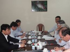 bo truong bo nn ptnt  vuc lai ngay san xuat dieu trong nuoc