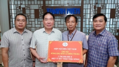 doanh nghiep nganh dieu ho tro dong bao mien trung 17 ti dong