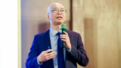 kim ngach xuat nhap khau lap ky luc moi tien sat nguong 900 ty usd