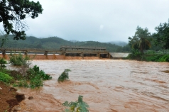 mua lu gay nhieu thiet hai o cac dia phuong