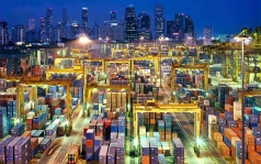 quoc gia co cang trung chuyen hang hoa lon  singapore tai phong toa vi so ca nhiem covid 19 tang