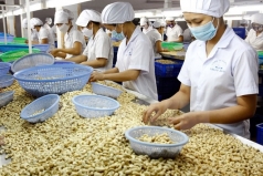 them chinh sach ho tro doanh nghiep nho va vua do nu lam chu