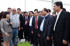 thu tuong  da co loi giai cho bai toan nong nghiep viet nam